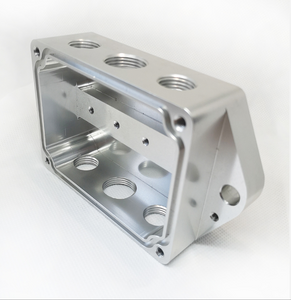 Profil de matériau en aluminium CNC Dreling Dreling personnalisé Profil en aluminium